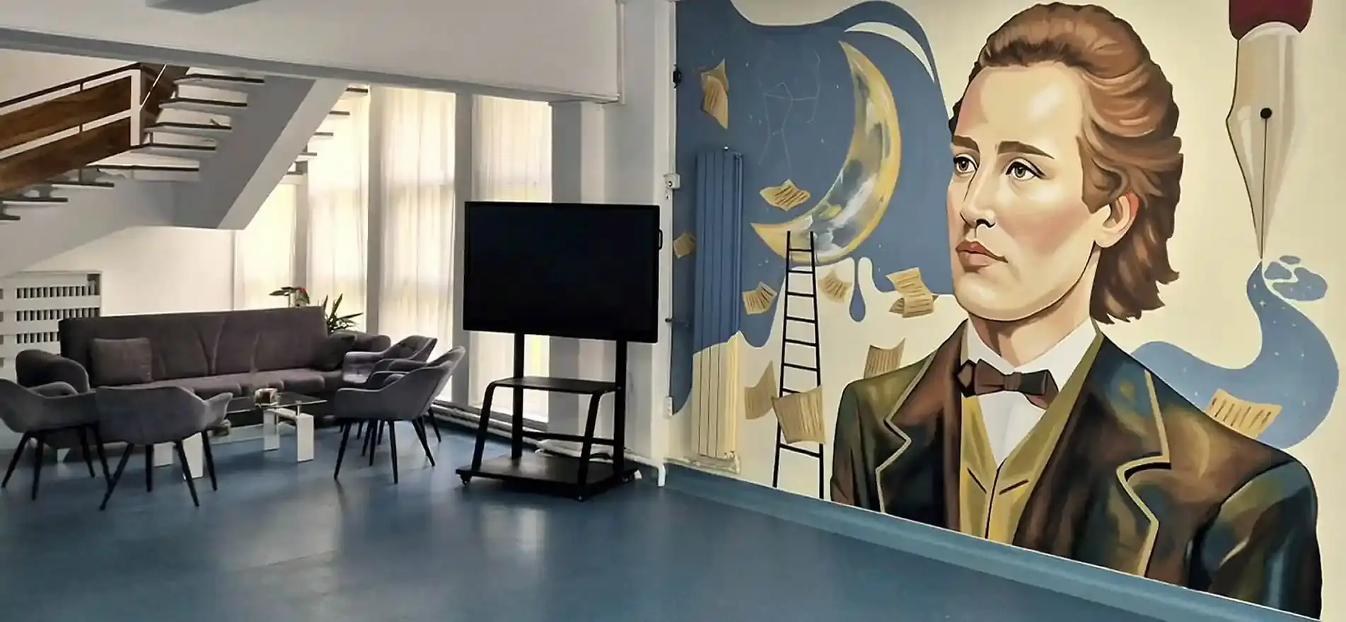 Colegiul Mihai Eminescu interior Colegiul Mihai Eminescu interior